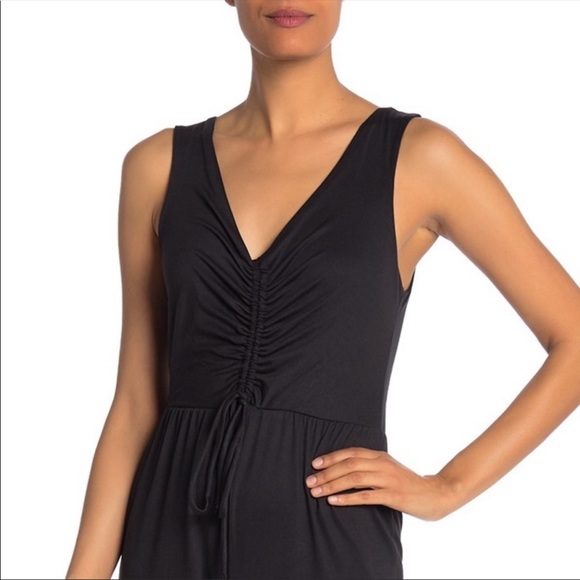 VANITY ROOM || Black jumpsuit size XS - Picture 2 of 8